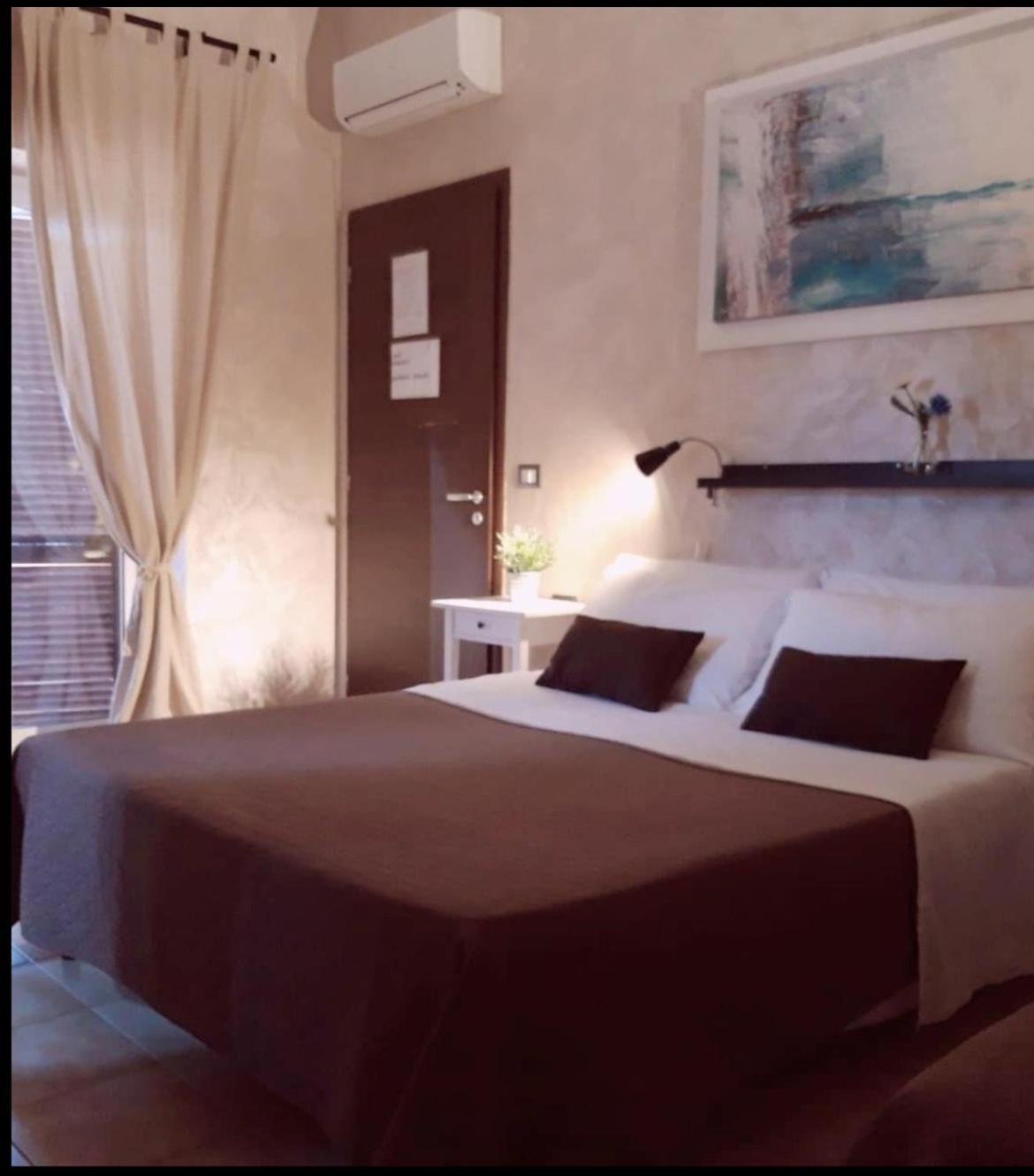 Giorgia Airport 2 Fiumicino Bed and Breakfast Buitenkant foto